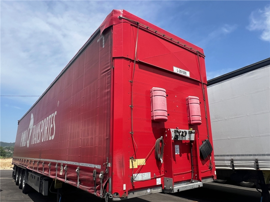 SCHMITZ CARGOBULL SCB-S3T TETO ELEVAR - Polprikolica s ponjavo: slika 1 SCHMITZ CARGOBULL SCB-S3T TETO ELEVAR - Polprikolica s ponjavo: slika 1