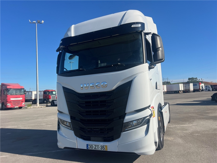 Iveco S-WAY 460 - Vlačilec: slika 2 Iveco S-WAY 460 - Vlačilec: slika 2
