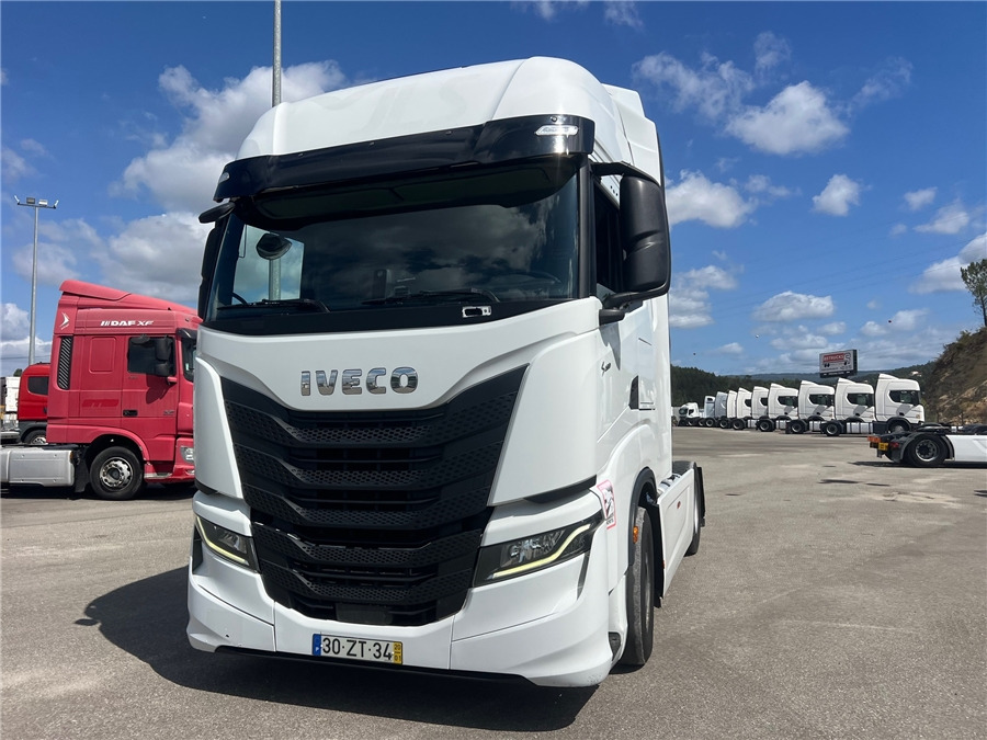 Iveco S-WAY 460 - Vlačilec: slika 2 Iveco S-WAY 460 - Vlačilec: slika 2