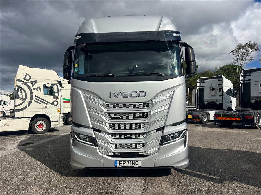 Iveco S-WAY 500 - Vlačilec: slika 2 Iveco S-WAY 500 - Vlačilec: slika 2