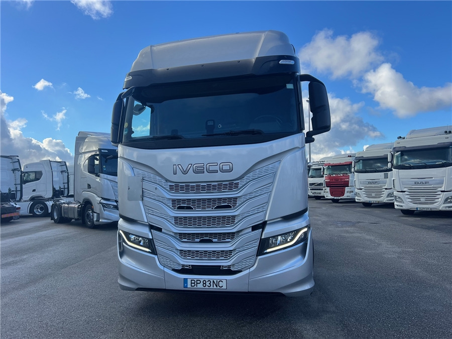 Iveco S-WAY 500 - Vlačilec: slika 2 Iveco S-WAY 500 - Vlačilec: slika 2