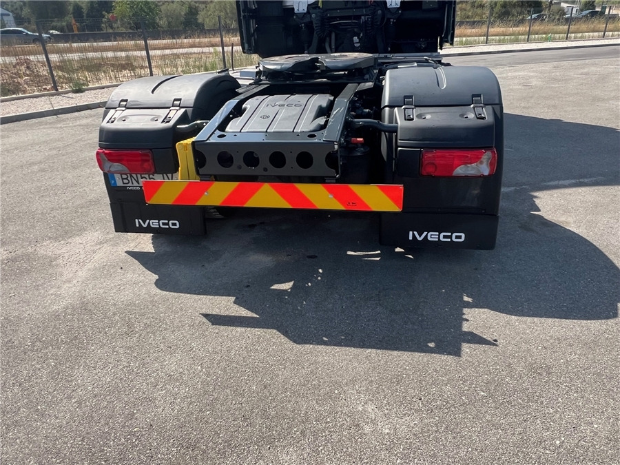 Vlačilec Iveco S-WAY 500: slika 7