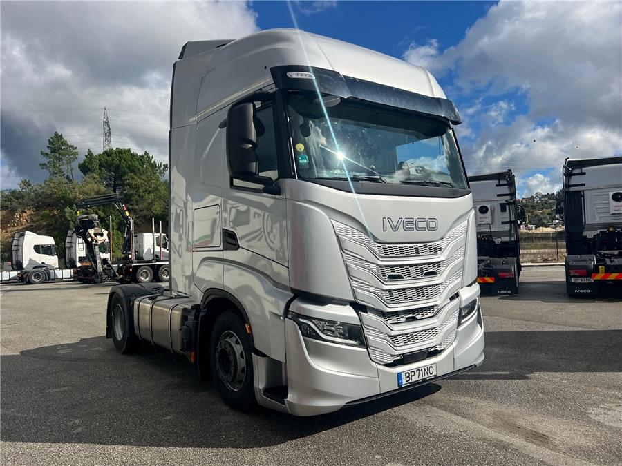 Iveco S-WAY 500 - Vlačilec: slika 3 Iveco S-WAY 500 - Vlačilec: slika 3