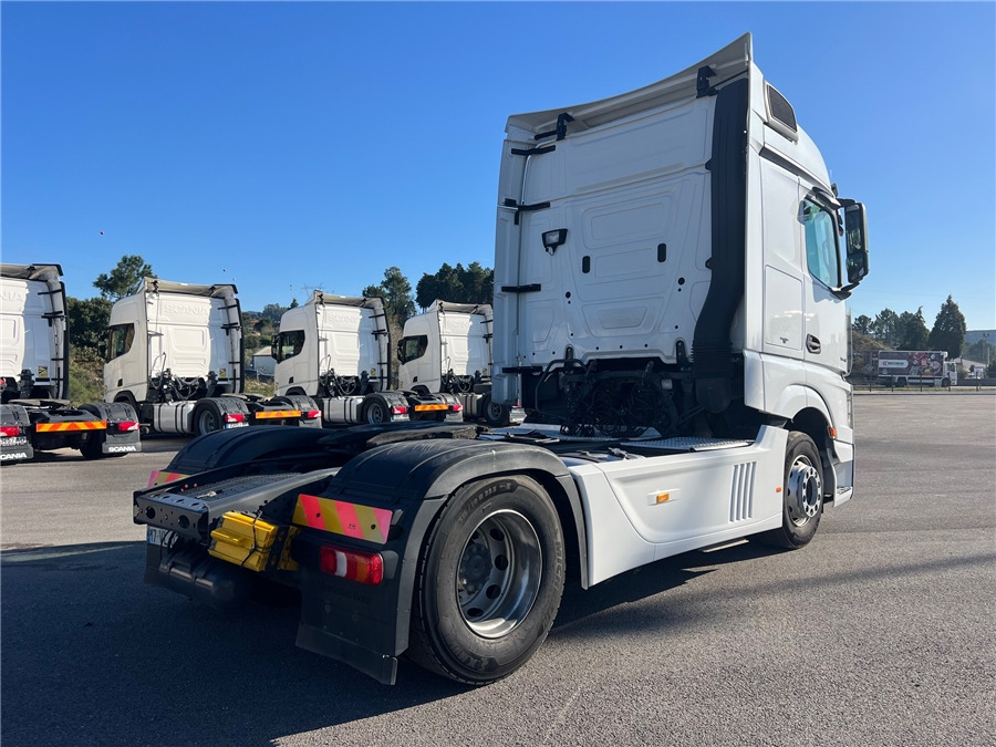 MERCEDES-BENZ 1845 / RETARDER - Vlačilec: slika 4 MERCEDES-BENZ 1845 / RETARDER - Vlačilec: slika 4
