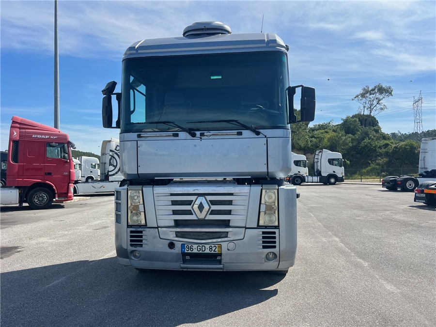 Renault AE 440 / MANUAL GEARBOX - Vlačilec: slika 2 Renault AE 440 / MANUAL GEARBOX - Vlačilec: slika 2