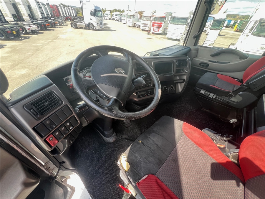 Vlačilec Renault AE 440: slika 14