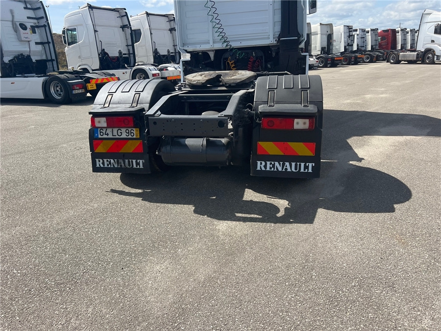 Vlačilec Renault AE 440: slika 7