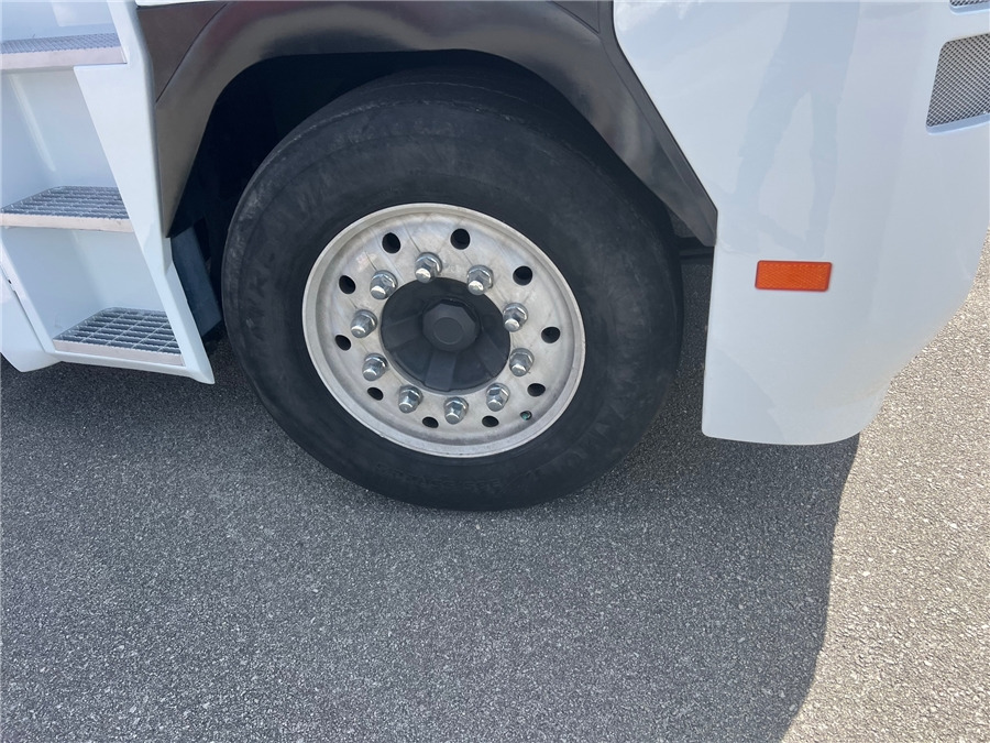 Vlačilec Renault AE 440: slika 16