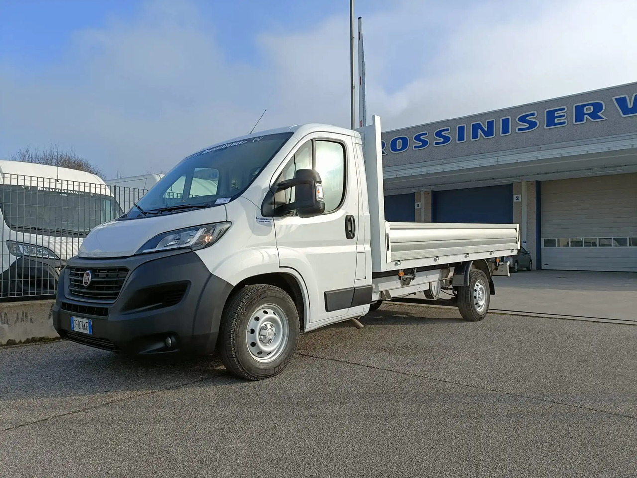 FIAT DUCATO 35 L2H1 - Dostavno vozilo s kesonom: slika 3 FIAT DUCATO 35 L2H1 - Dostavno vozilo s kesonom: slika 3
