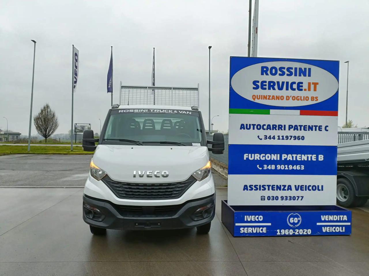 IVECO DAILY 35C14 DOPPIA CABINA RIBALTABILE 2.3 - Dostavno vozilo prekucnik: slika 5 IVECO DAILY 35C14 DOPPIA CABINA RIBALTABILE 2.3 - Dostavno vozilo prekucnik: slika 5