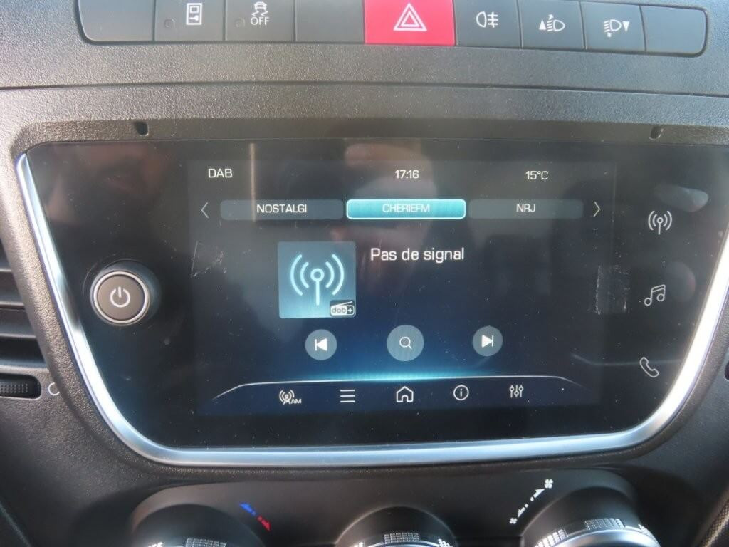 IVECO DAILY 35C16 3000 cc KM 0 - Dostavno vozilo z zabojnikom: slika 4 IVECO DAILY 35C16 3000 cc KM 0 - Dostavno vozilo z zabojnikom: slika 4