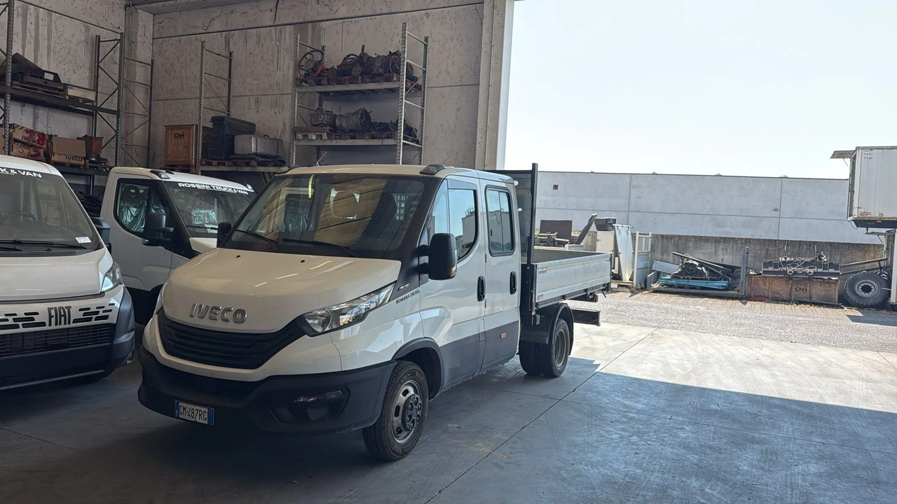 IVECO DAILY 35C16 DOPPIA CABINA RIBALTABILE TRILATERALE 3.0 - Dostavno vozilo prekucnik: slika 1 IVECO DAILY 35C16 DOPPIA CABINA RIBALTABILE TRILATERALE 3.0 - Dostavno vozilo prekucnik: slika 1