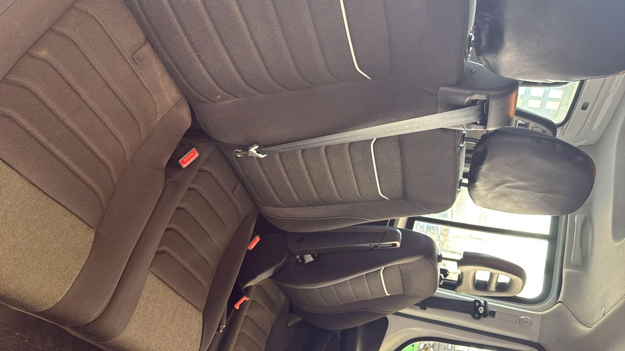 IVECO DAILY 35C16 DOPPIA CABINA RIBALTABILE TRILATERALE 3.0 - Dostavno vozilo prekucnik: slika 3 IVECO DAILY 35C16 DOPPIA CABINA RIBALTABILE TRILATERALE 3.0 - Dostavno vozilo prekucnik: slika 3