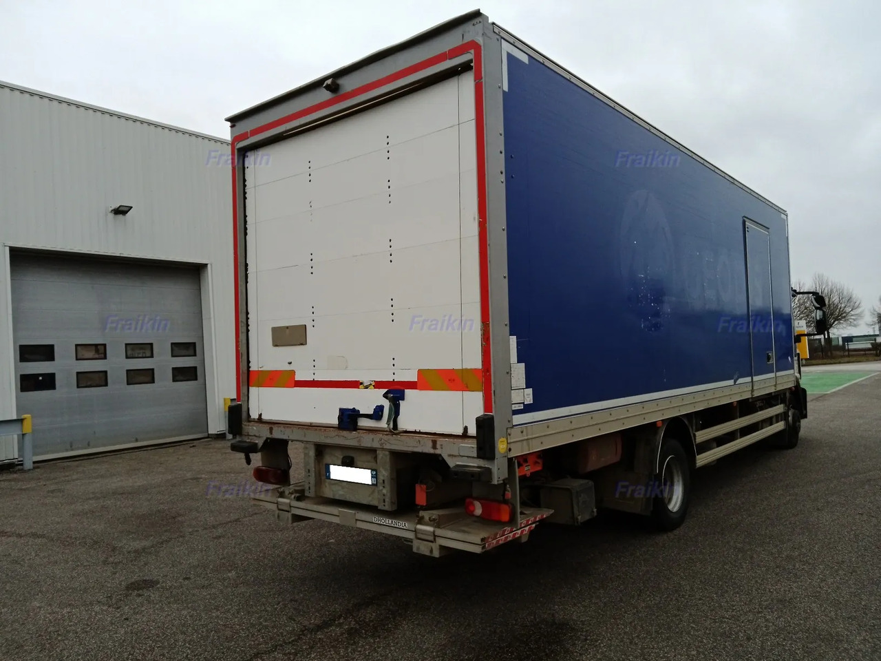IVECO EUROCARGO 120E19P - Tovornjak zabojnik: slika 2 IVECO EUROCARGO 120E19P - Tovornjak zabojnik: slika 2