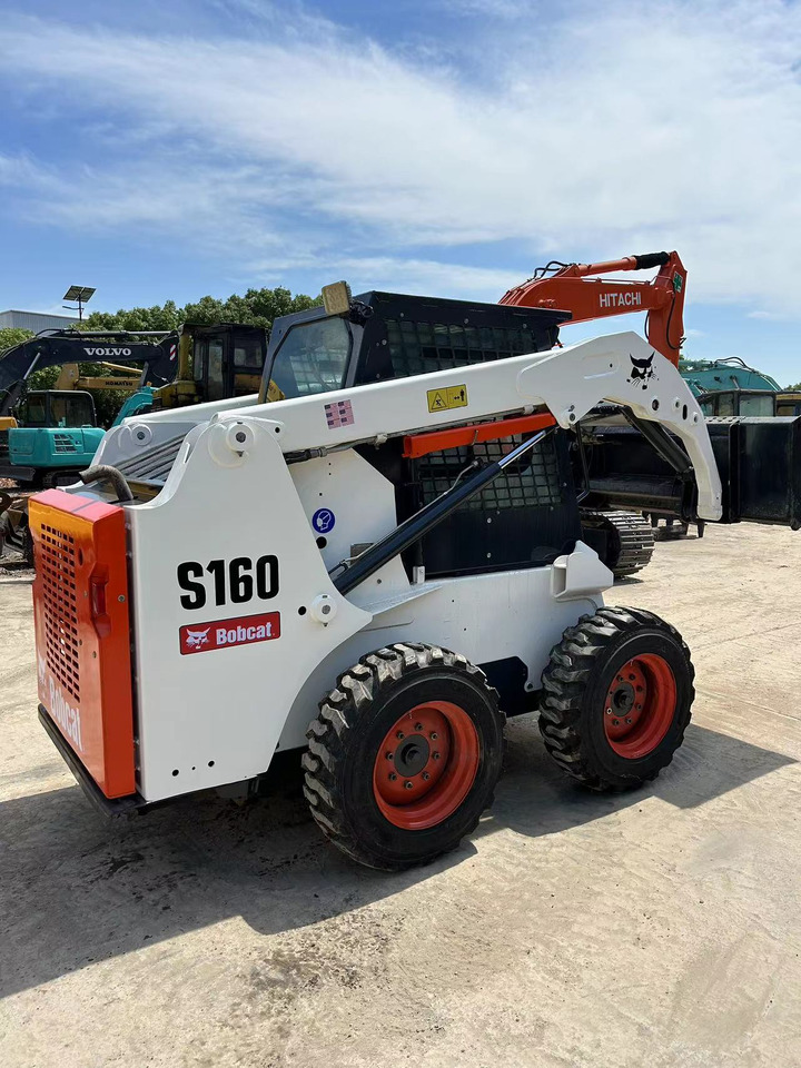 Bobcat S160 - Mini nakladalec: slika 2 Bobcat S160 - Mini nakladalec: slika 2