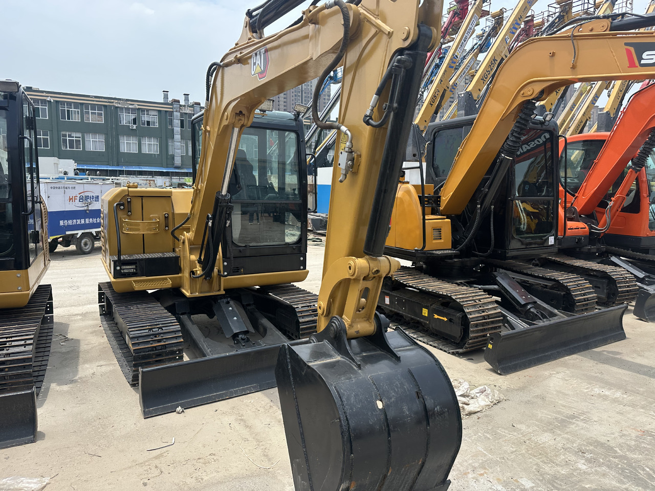 Caterpillar 305.5E - Mini bager: slika 2 Caterpillar 305.5E - Mini bager: slika 2