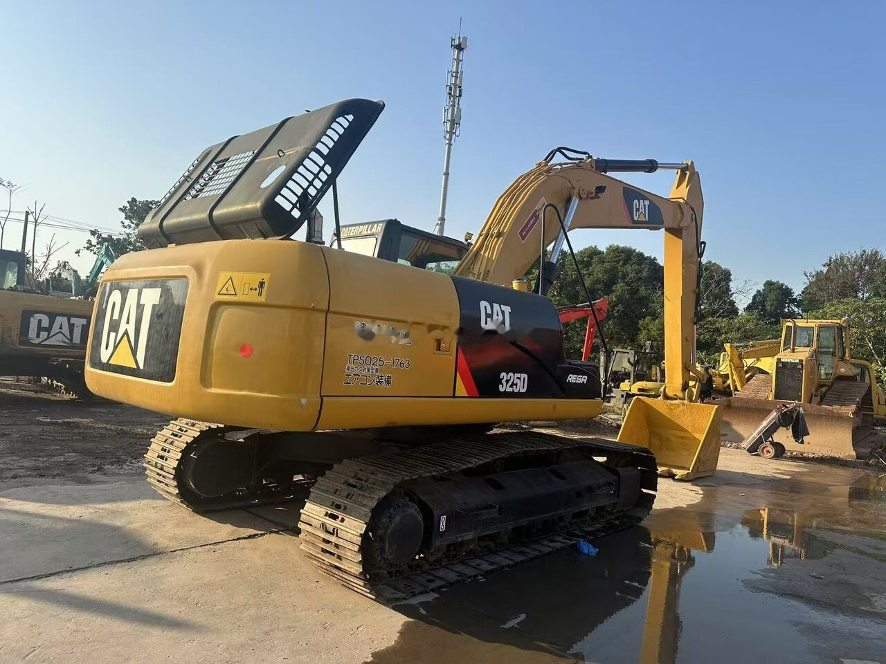 Caterpillar 325D - Bager goseničar: slika 1 Caterpillar 325D - Bager goseničar: slika 1