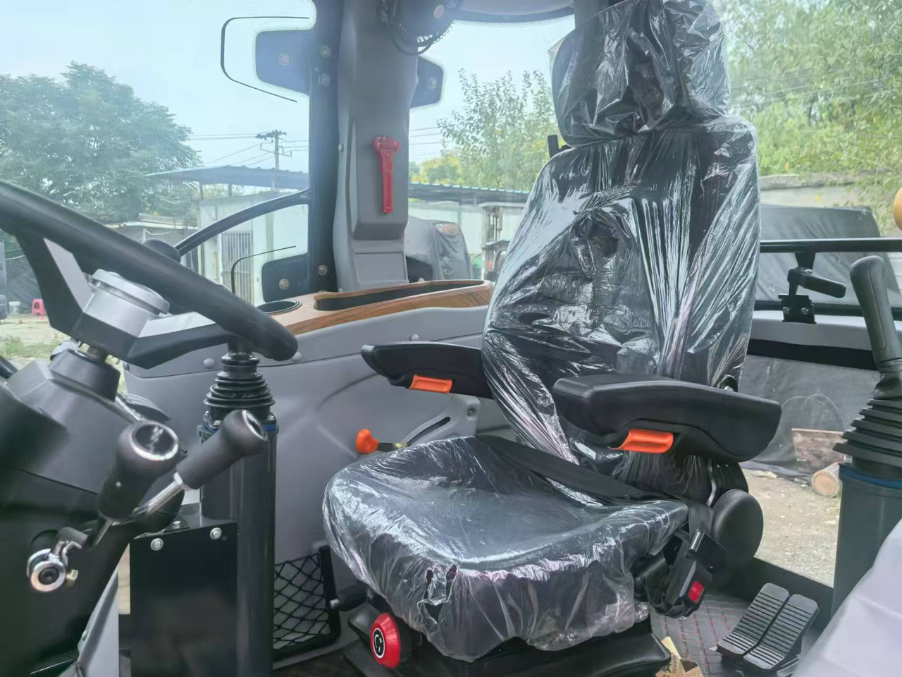 Caterpillar 420F - Bager nakladalec: slika 5 Caterpillar 420F - Bager nakladalec: slika 5