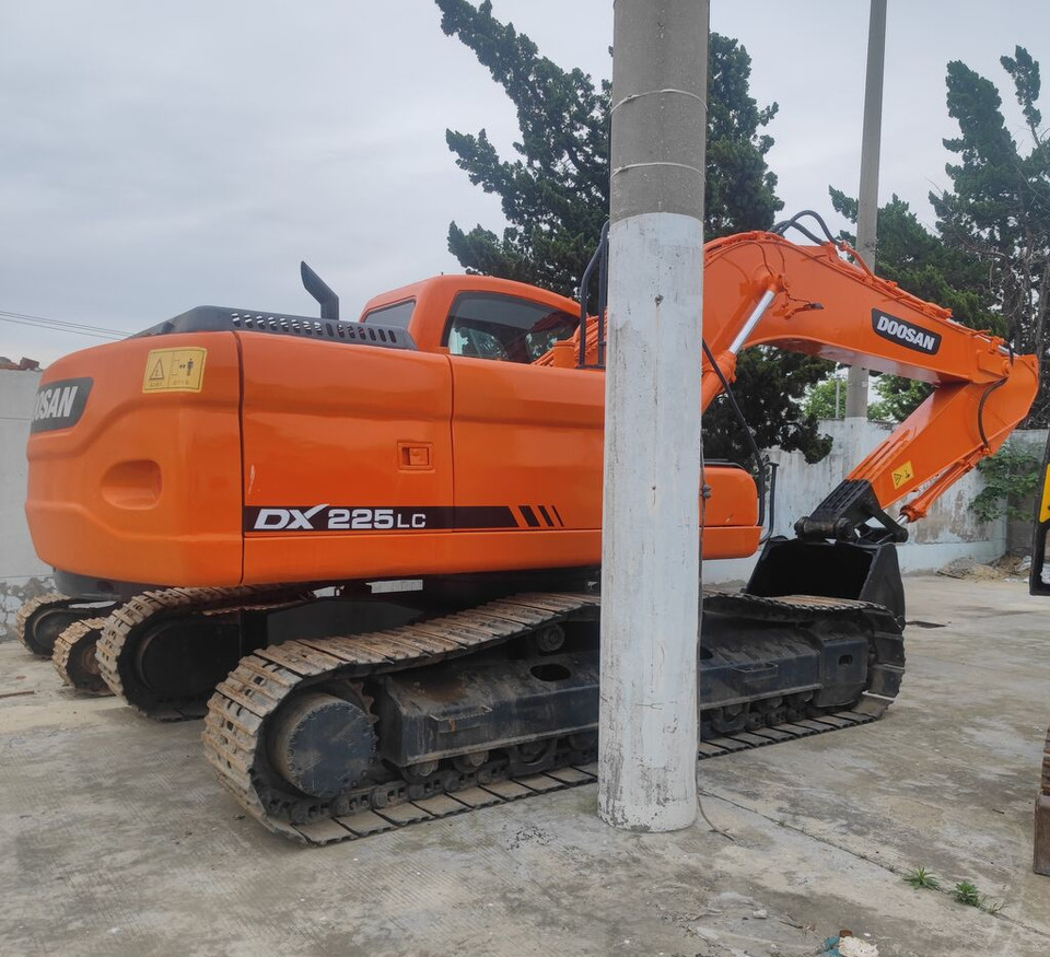 Doosan DX225LC-7 - Bager goseničar: slika 1 Doosan DX225LC-7 - Bager goseničar: slika 1