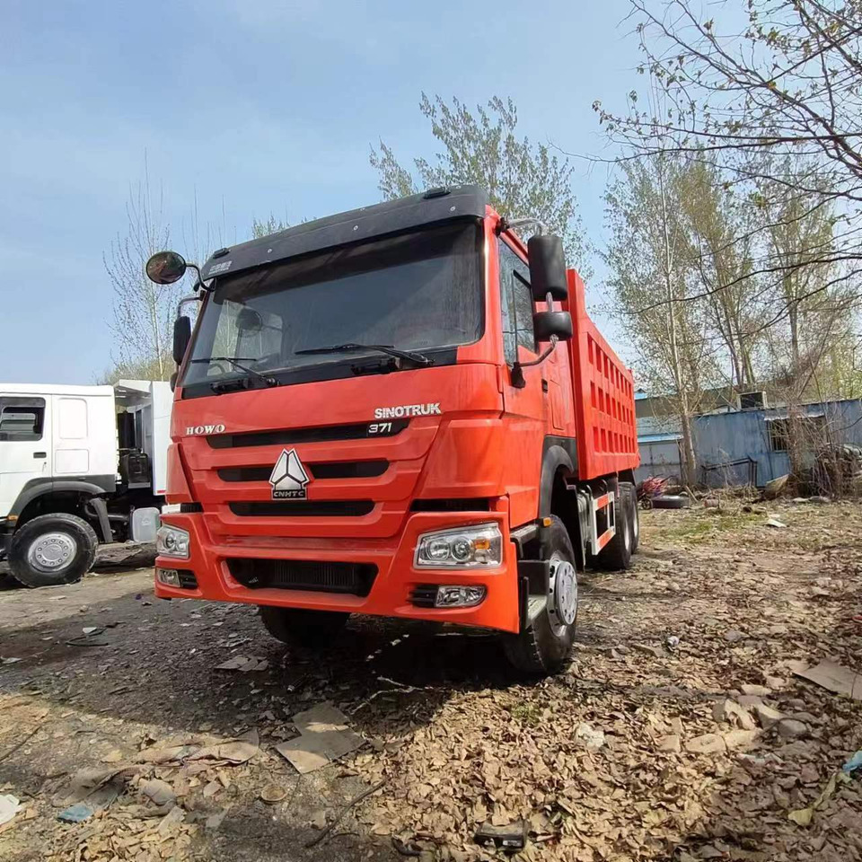 HOWO 371 6X4 - Tovornjak prekucnik: slika 3 HOWO 371 6X4 - Tovornjak prekucnik: slika 3