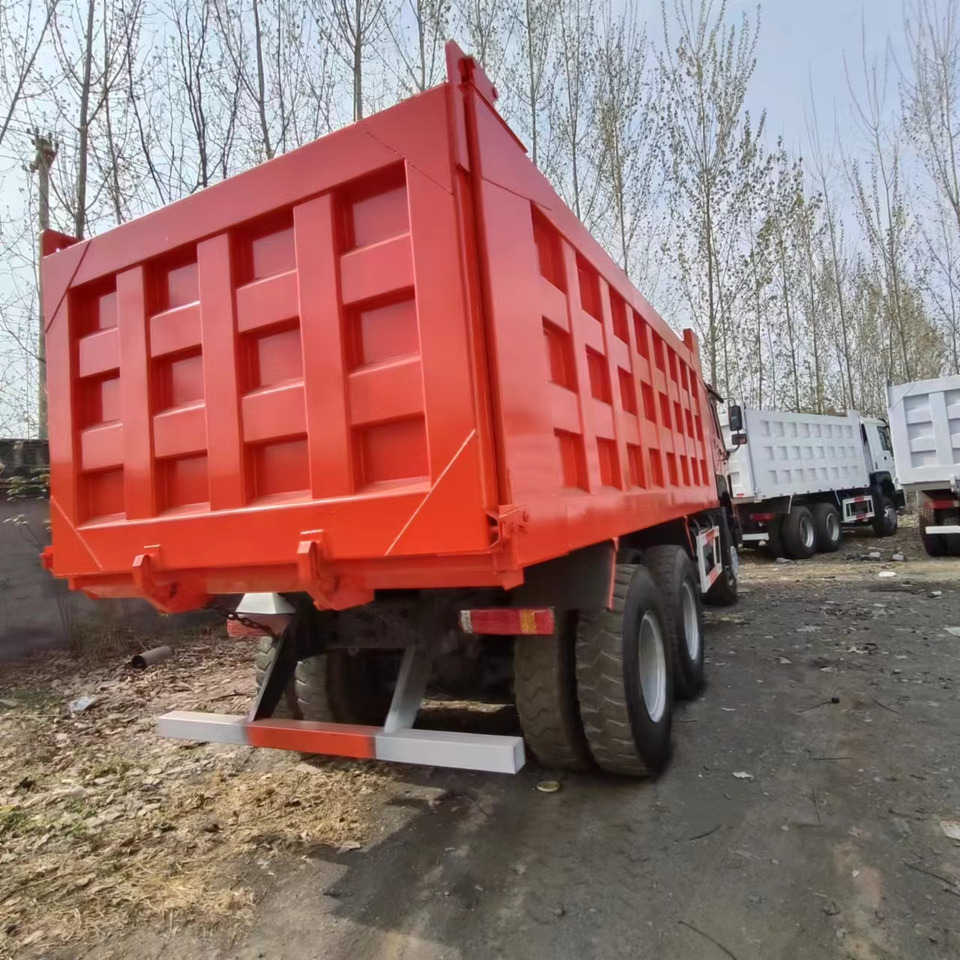 HOWO 371 6X4 - Tovornjak prekucnik: slika 5 HOWO 371 6X4 - Tovornjak prekucnik: slika 5