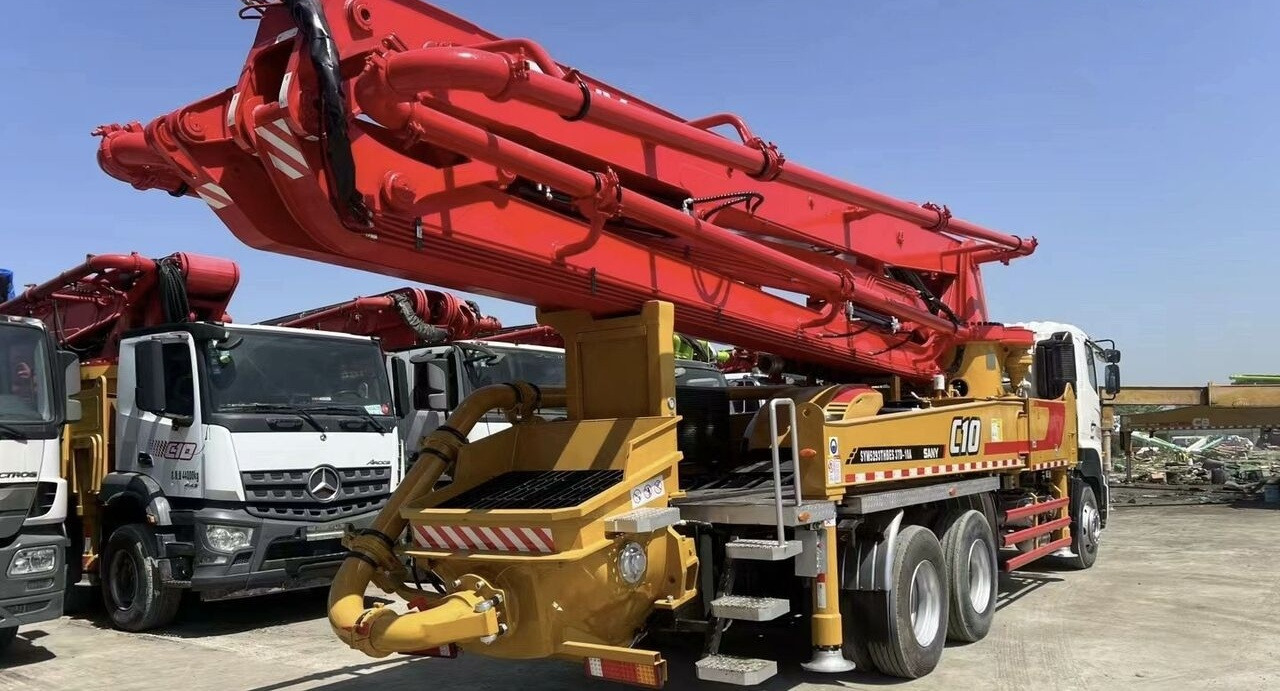 Hino Sany on chassis - Črpalka za beton: slika 3 Hino Sany on chassis - Črpalka za beton: slika 3