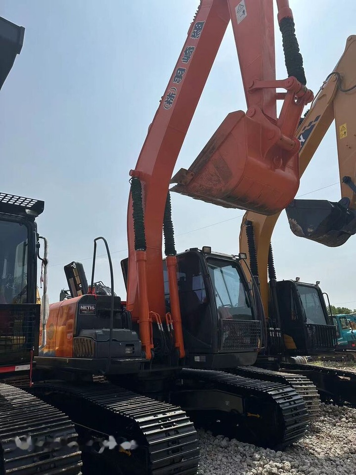 Hitachi ZX200-3 - Bager goseničar: slika 4 Hitachi ZX200-3 - Bager goseničar: slika 4