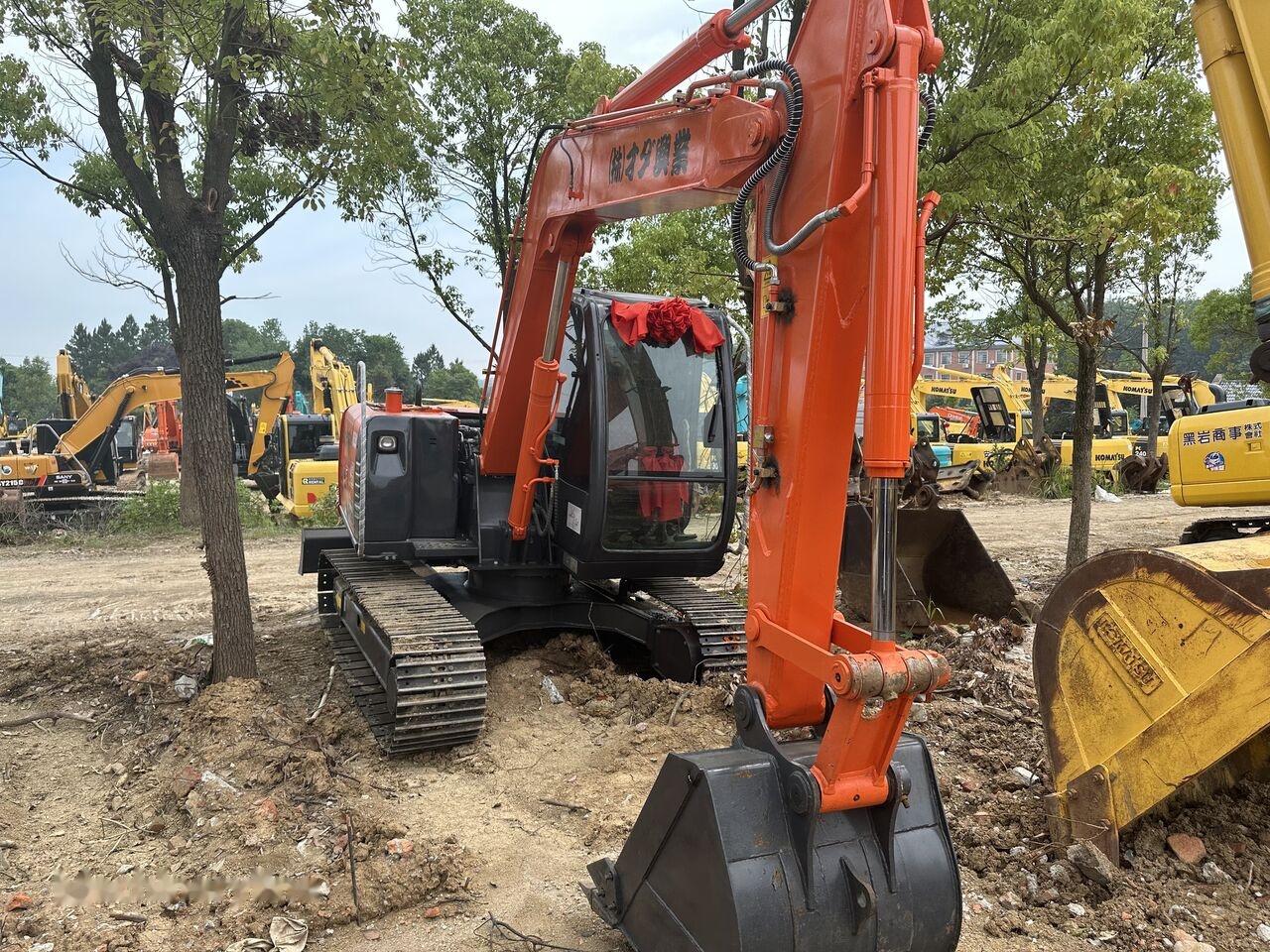 Hitachi ZX70 - Bager goseničar: slika 3 Hitachi ZX70 - Bager goseničar: slika 3