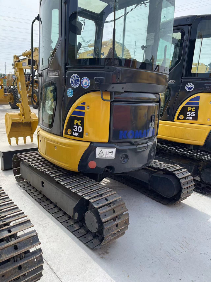 KOMATSU PC30MR-3 - Mini bager: slika 4 KOMATSU PC30MR-3 - Mini bager: slika 4