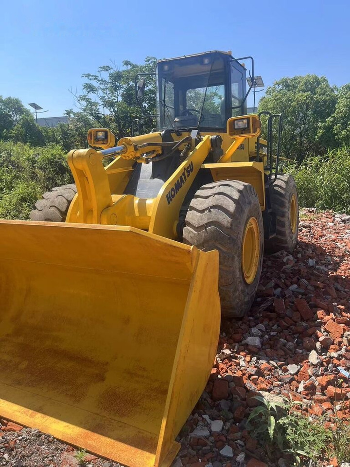 Komatsu WA380 - Kolesni nakladalec: slika 1 Komatsu WA380 - Kolesni nakladalec: slika 1
