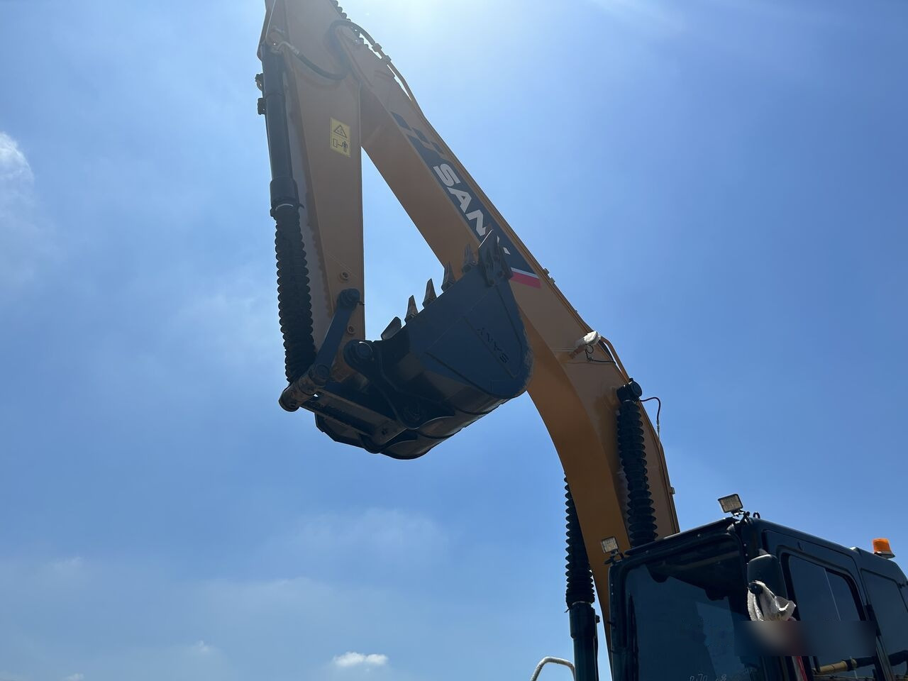 Sany SY215C PRO - Bager goseničar: slika 3 Sany SY215C PRO - Bager goseničar: slika 3