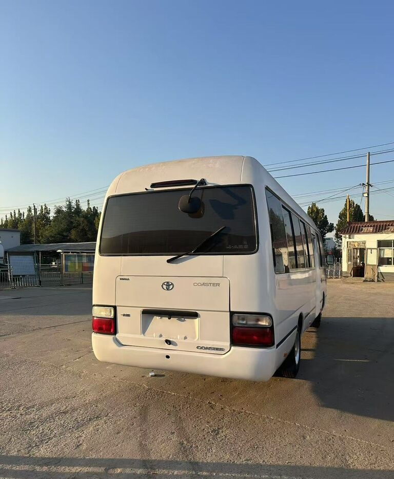 Toyota Coaster - Primestni avtobus: slika 1 Toyota Coaster - Primestni avtobus: slika 1