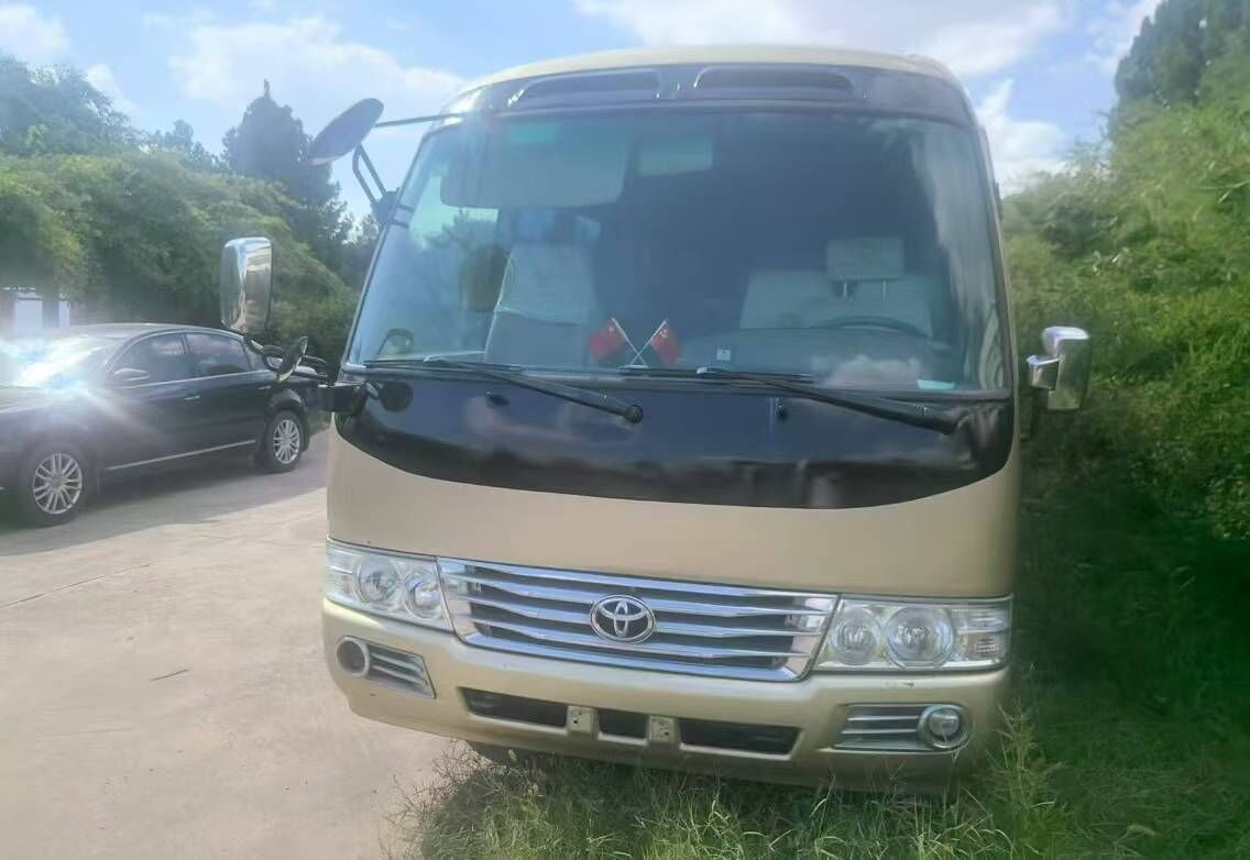 Toyota Coaster - Primestni avtobus: slika 3 Toyota Coaster - Primestni avtobus: slika 3