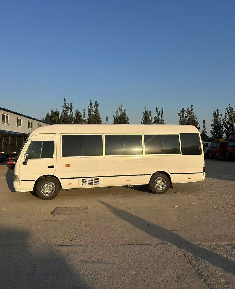 Toyota Coaster - Primestni avtobus: slika 4 Toyota Coaster - Primestni avtobus: slika 4