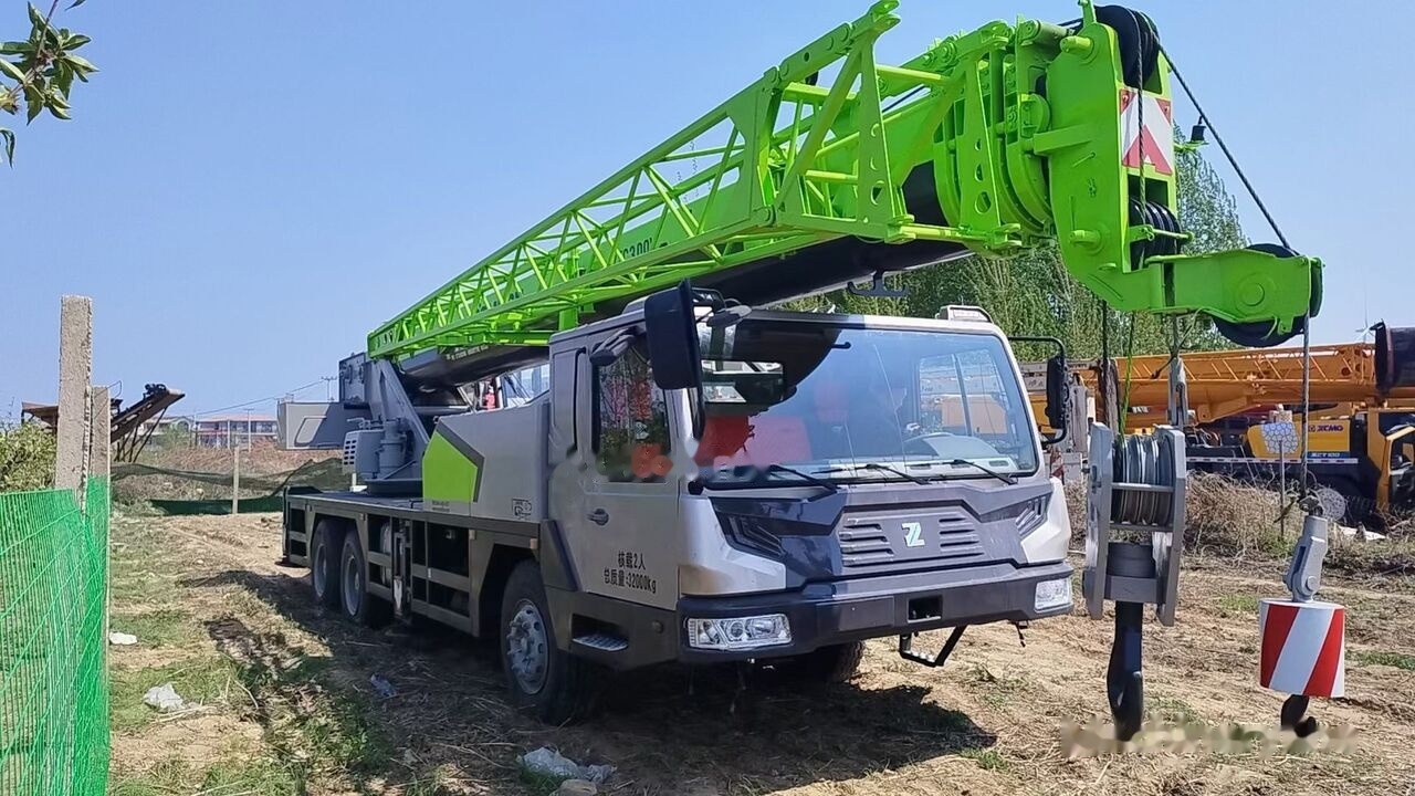 Zoomlion ZTC300V - Avtodvigalo: slika 2 Zoomlion ZTC300V - Avtodvigalo: slika 2