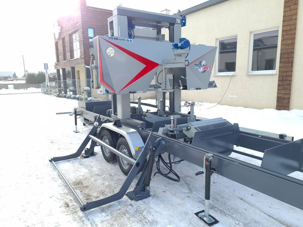 Trak-Met Trak taśmowy mobilny hydraulika TTS-800 piła 60 mm - Žaga za hlodovino: slika 2 Trak-Met Trak taśmowy mobilny hydraulika TTS-800 piła 60 mm - Žaga za hlodovino: slika 2