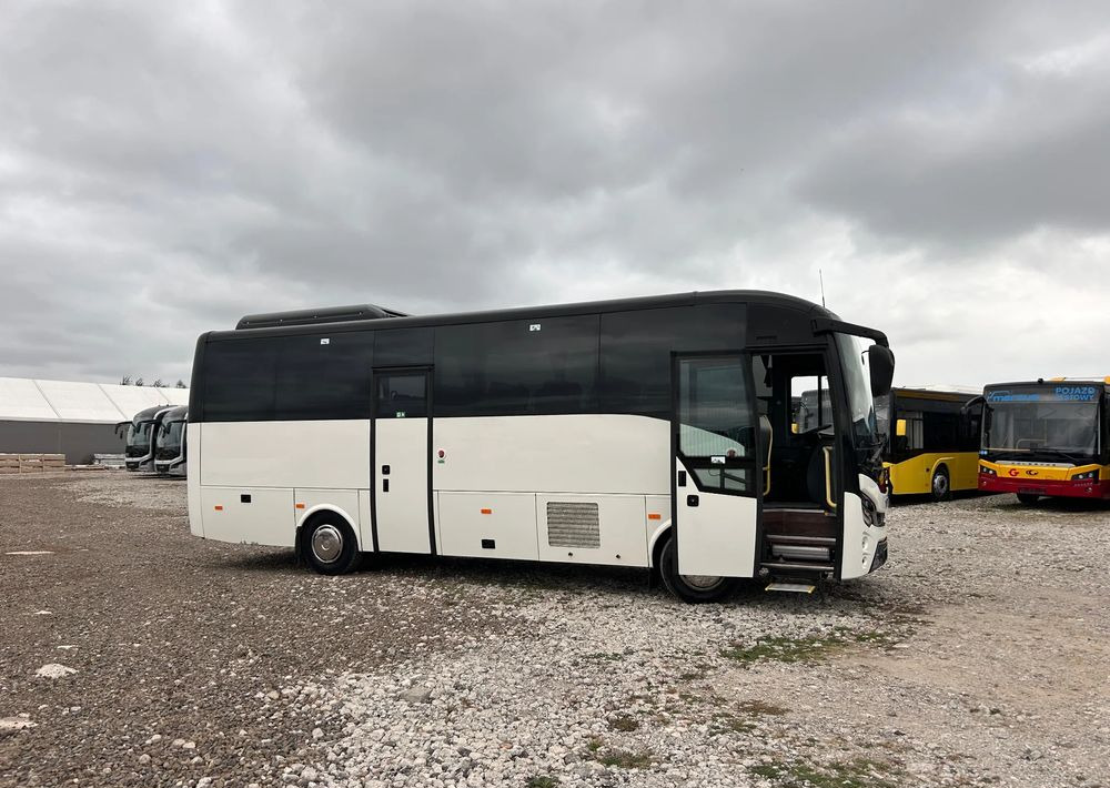 Isuzu Grand Toro - Drugi stroj: slika 4 Isuzu Grand Toro - Drugi stroj: slika 4