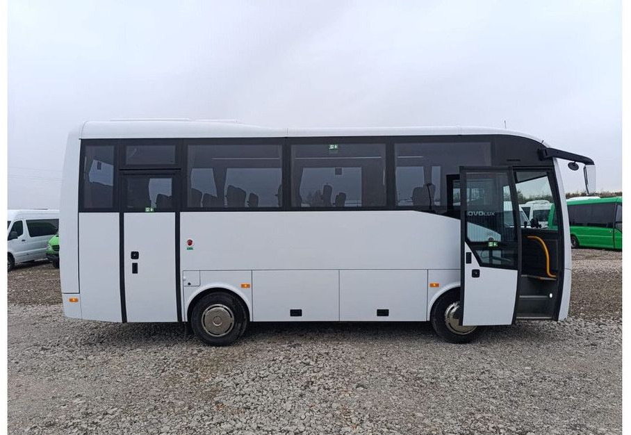 Isuzu Novolux - Primestni avtobus: slika 2 Isuzu Novolux - Primestni avtobus: slika 2