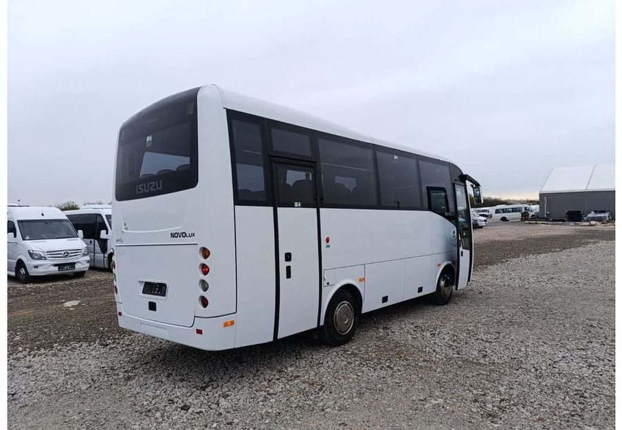Isuzu Novolux - Primestni avtobus: slika 3 Isuzu Novolux - Primestni avtobus: slika 3
