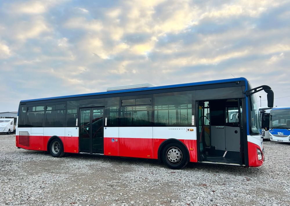 Iveco Crossway LE - Mestni avtobus: slika 2 Iveco Crossway LE - Mestni avtobus: slika 2
