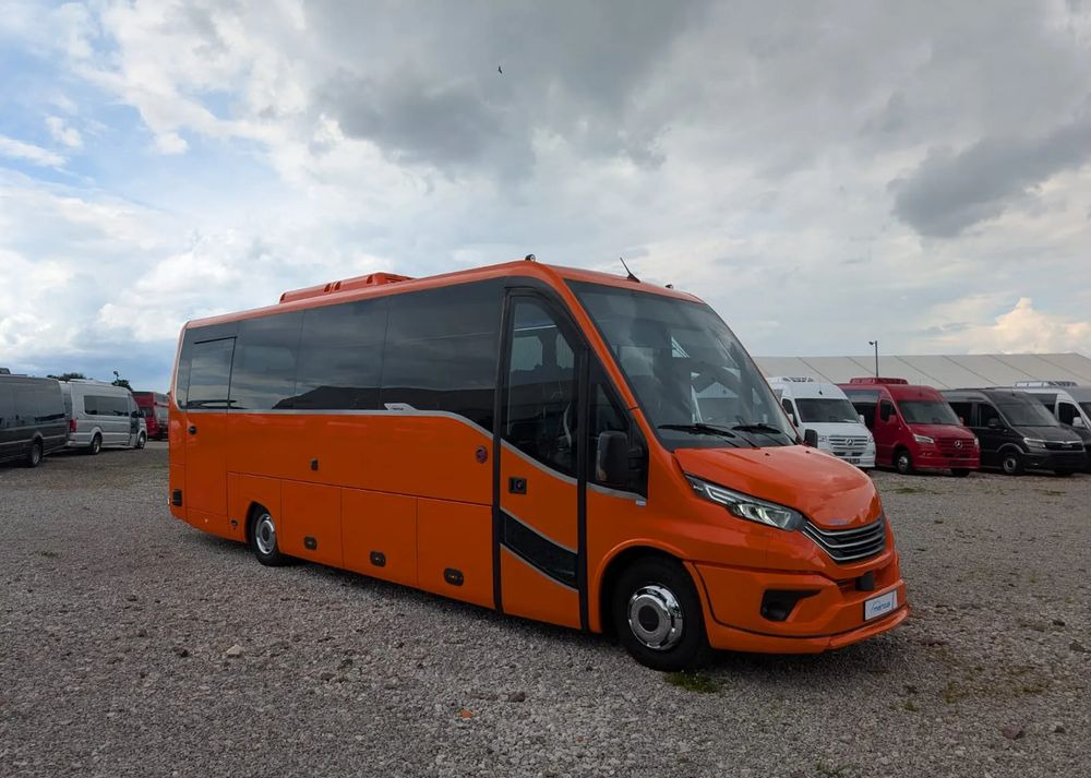 Iveco Daily - Minibus, Potniški kombi: slika 3 Iveco Daily - Minibus, Potniški kombi: slika 3