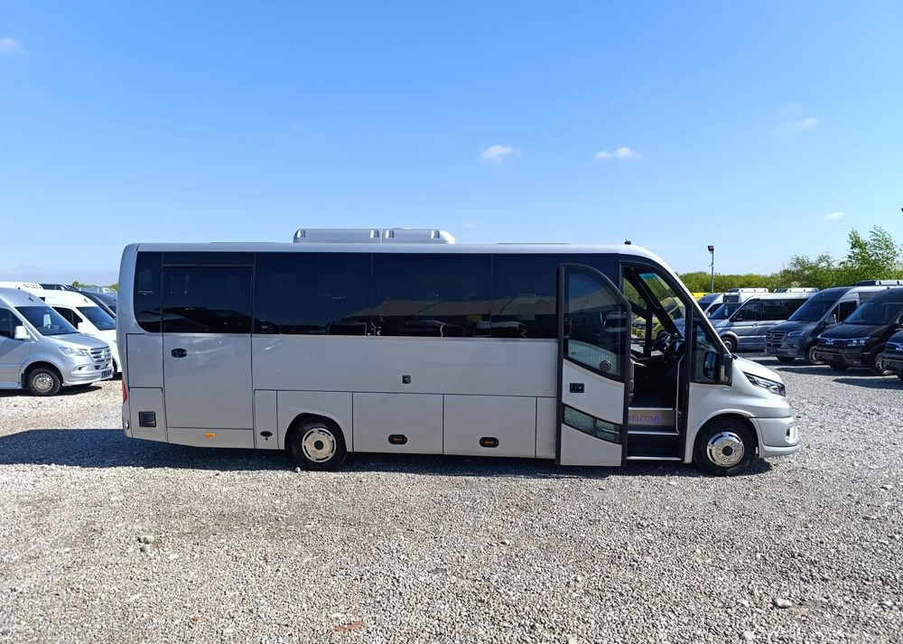 Iveco Daily - Minibus, Potniški kombi: slika 3 Iveco Daily - Minibus, Potniški kombi: slika 3