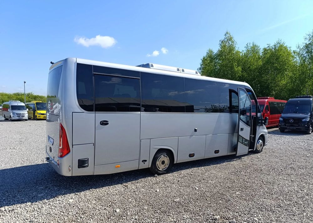 Iveco Daily - Minibus, Potniški kombi: slika 5 Iveco Daily - Minibus, Potniški kombi: slika 5