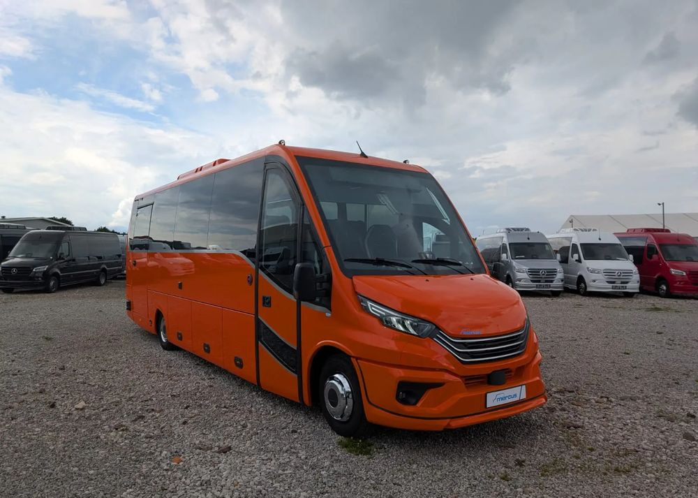 Iveco Daily - Potovalni avtobus: slika 2 Iveco Daily - Potovalni avtobus: slika 2
