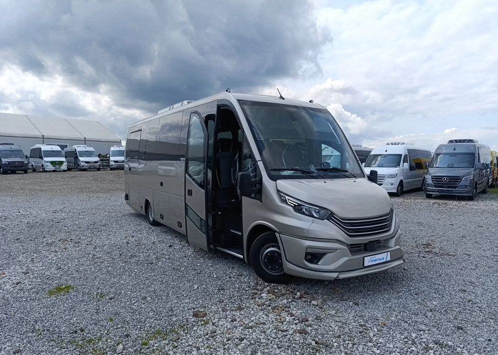 Iveco Mercus Daily 70C21 - Minibus, Potniški kombi: slika 1 Iveco Mercus Daily 70C21 - Minibus, Potniški kombi: slika 1