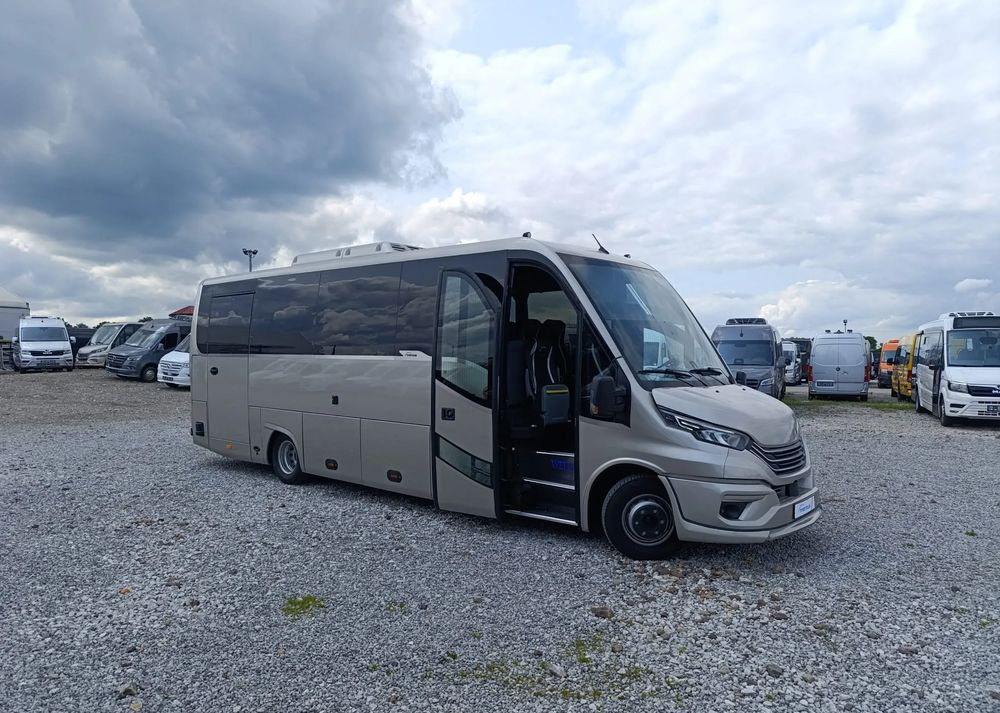 Iveco Mercus Daily 70C21 - Minibus, Potniški kombi: slika 2 Iveco Mercus Daily 70C21 - Minibus, Potniški kombi: slika 2