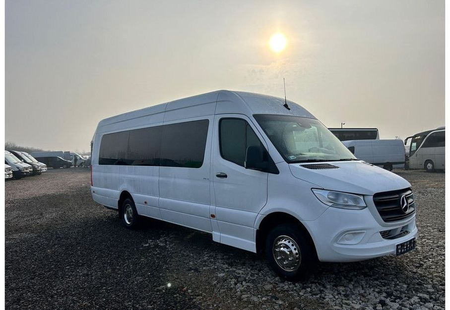 Mercedes-Benz V6 , 24 + 4 osobowy , Turystyczny - Minibus, Potniški kombi: slika 2 Mercedes-Benz V6 , 24 + 4 osobowy , Turystyczny - Minibus, Potniški kombi: slika 2