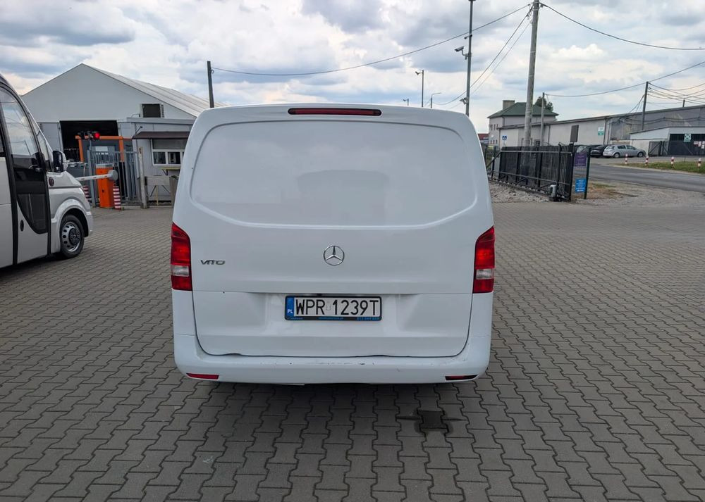 Mercedes-Benz Vito 116 - Furgon: slika 5 Mercedes-Benz Vito 116 - Furgon: slika 5