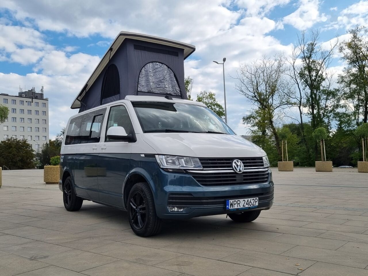 Volkswagen T6.1 DSG CAMPER CALIFORNIA - Kombi avtodom: slika 1 Volkswagen T6.1 DSG CAMPER CALIFORNIA - Kombi avtodom: slika 1