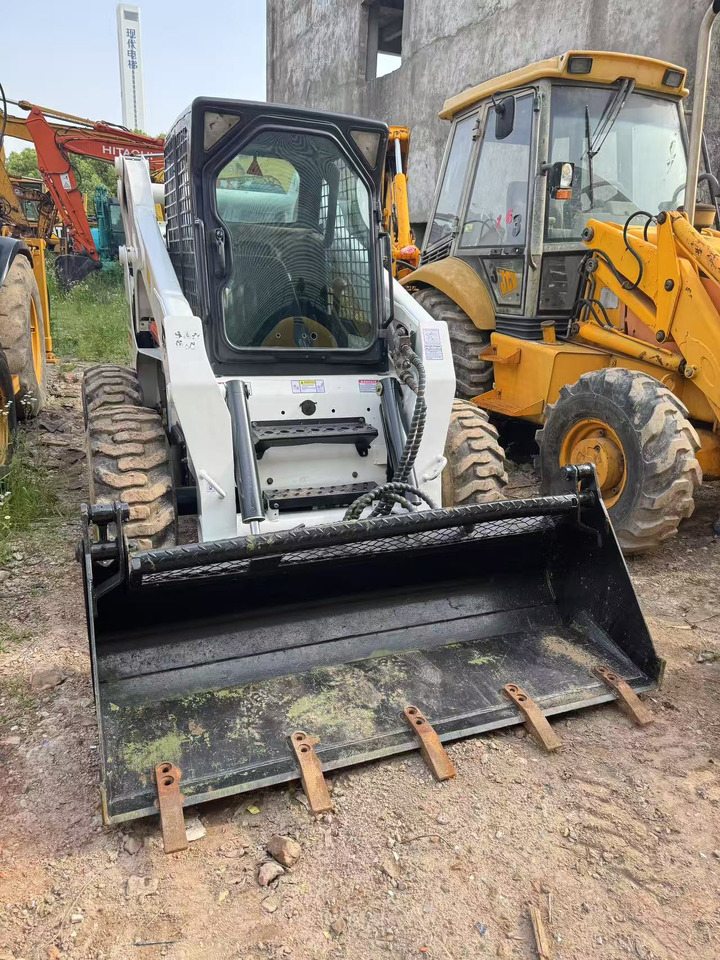 BOBCAT S300 - Bager nakladalec: slika 3 BOBCAT S300 - Bager nakladalec: slika 3